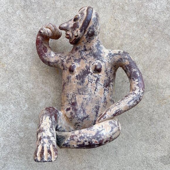 Pre-Columbian Style Seated Figurine - Picture 5 of 14